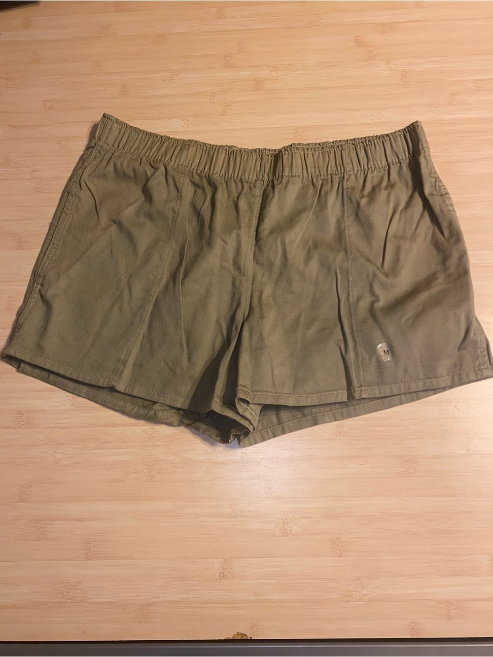 East Island Shorts Tan Brown Men's Medium Beach Coastal Vacation New Chino